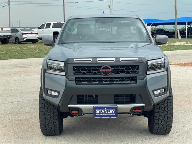 2025 Nissan Frontier Crew Cab PRO-4X 4x4