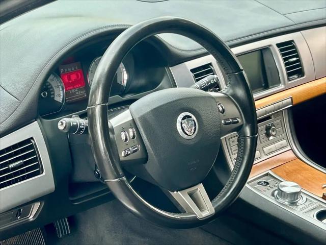 2009 Jaguar XF Luxury