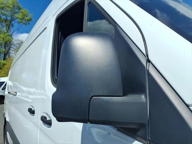 2024 Mercedes-Benz Sprinter 2500 High Roof 4-Cyl Diesel HO