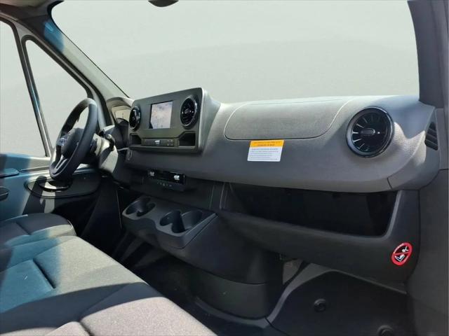2024 Mercedes-Benz Sprinter 2500 High Roof 4-Cyl Diesel HO