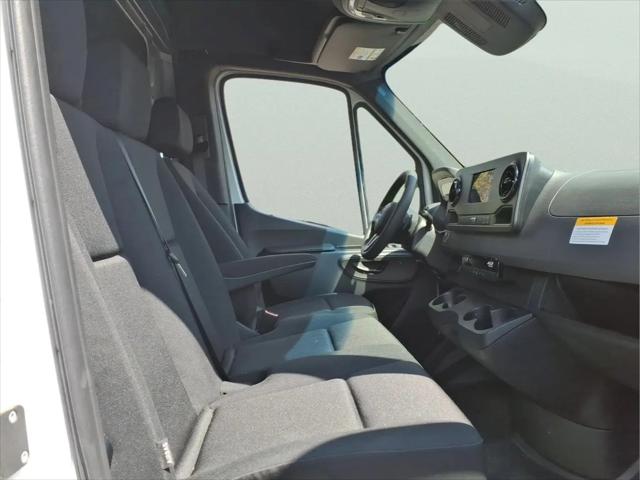 2024 Mercedes-Benz Sprinter 2500 High Roof 4-Cyl Diesel HO