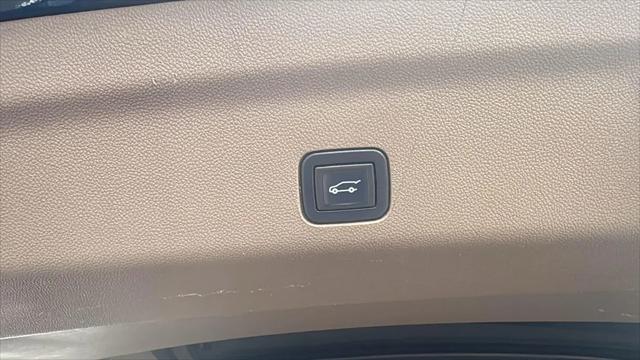 2021 GMC Yukon XL 4WD Denali