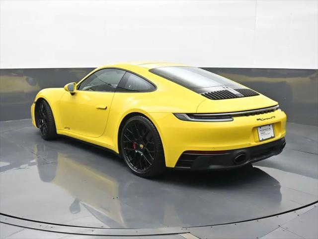 2024 Porsche 911 Carrera 4 GTS