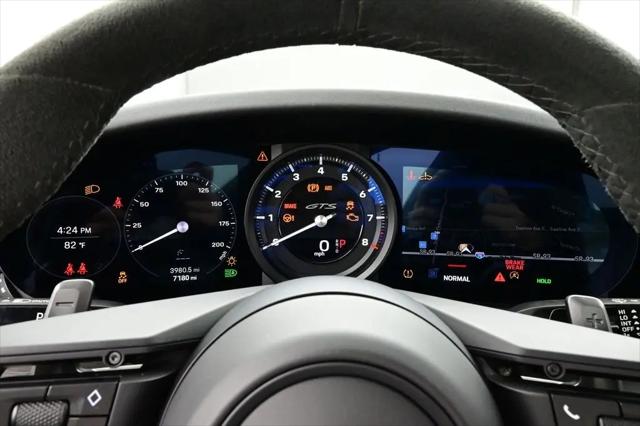 2024 Porsche 911 Carrera 4 GTS