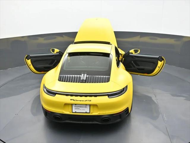 2024 Porsche 911 Carrera 4 GTS