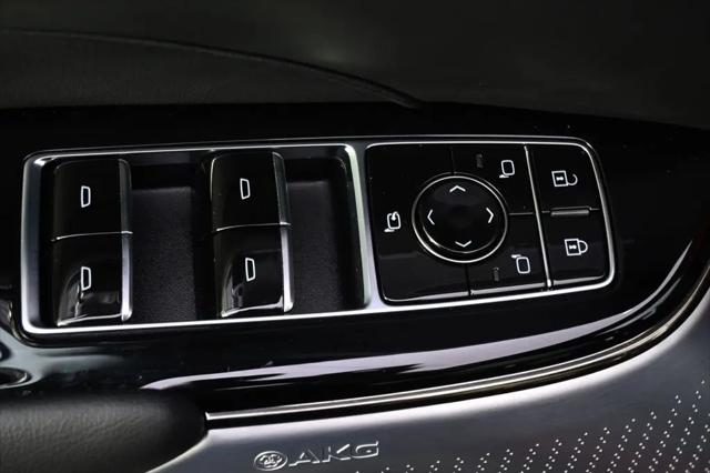 2025 Cadillac iQ Sport w/1SK