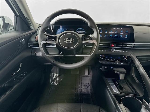 2025 Hyundai Elantra Hybrid Limited