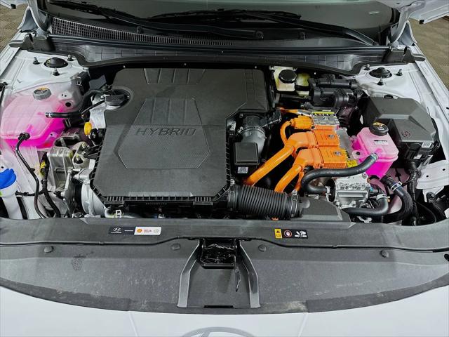 2025 Hyundai Elantra Hybrid Limited