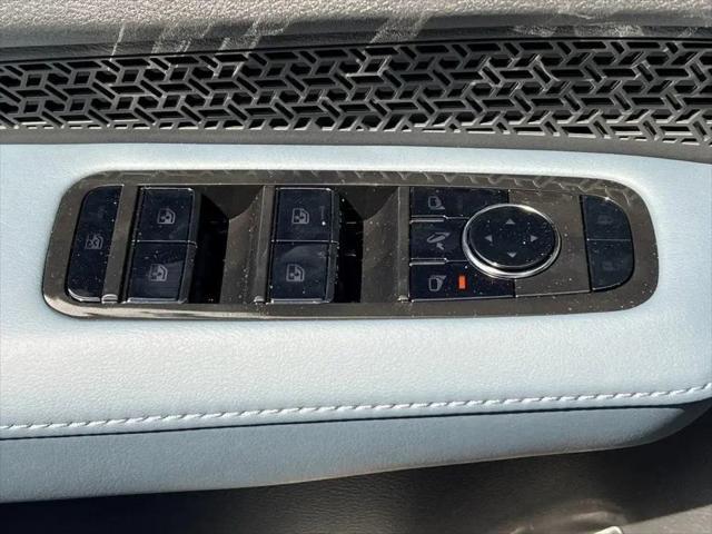 2025 Nissan ARIYA PLATINUM+