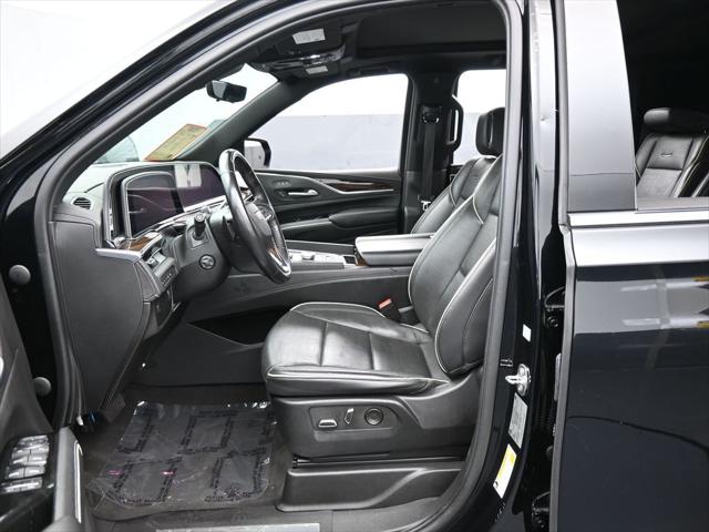 2023 Cadillac Escalade ESV 4WD Premium Luxury