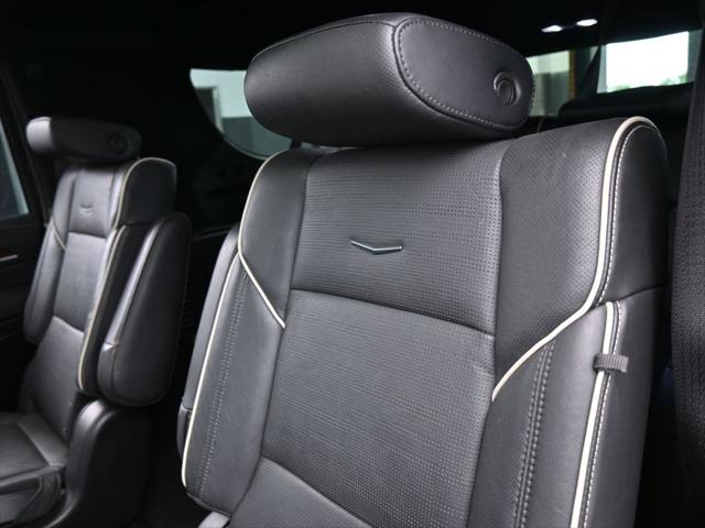 2023 Cadillac Escalade ESV 4WD Premium Luxury