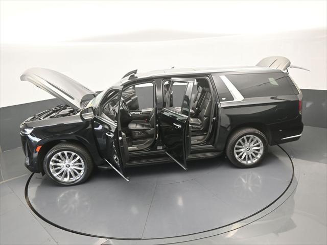 2023 Cadillac Escalade ESV 4WD Premium Luxury