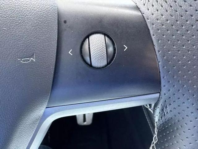 2021 Tesla Model 3 Standard Range Plus Rear-Wheel Drive