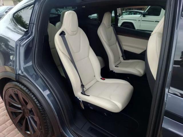 2022 Tesla Model X Dual Motor All-Wheel Drive
