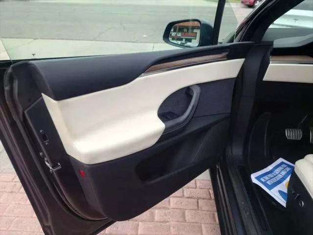 2022 Tesla Model X Dual Motor All-Wheel Drive
