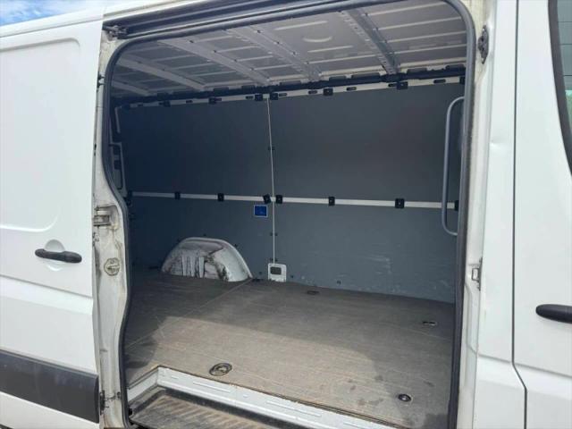 2014 Freightliner Sprinter Normal Roof