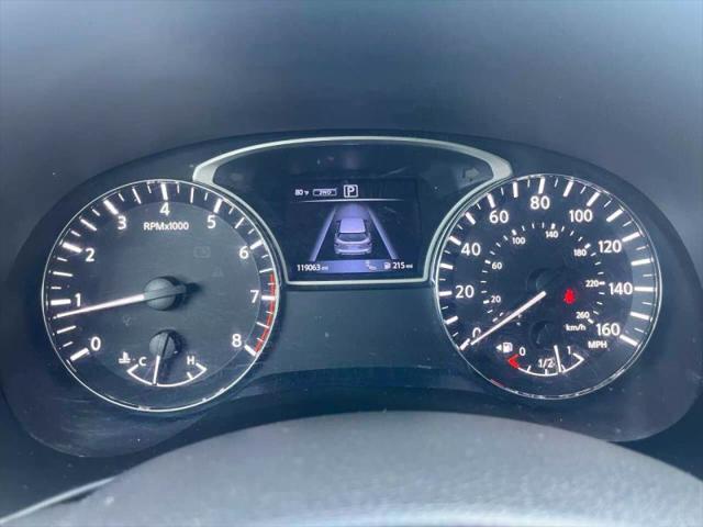 2017 Nissan Pathfinder SL