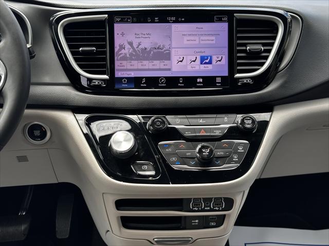 Used 2022 Chrysler Pacifica For Sale in Pikeville, KY