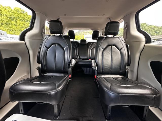 Used 2022 Chrysler Pacifica For Sale in Pikeville, KY