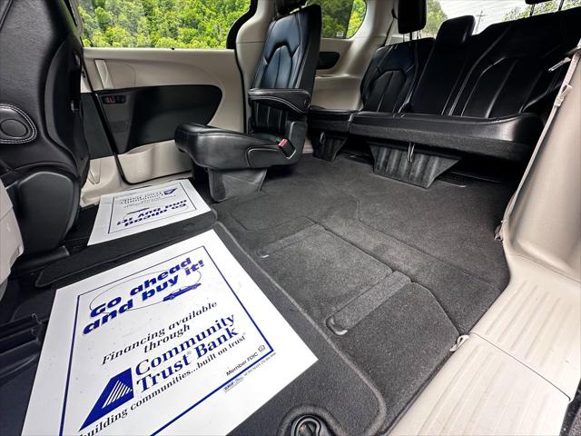 Used 2022 Chrysler Pacifica For Sale in Pikeville, KY
