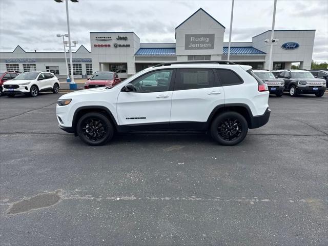 2023 Jeep Cherokee Altitude Lux 4x4
