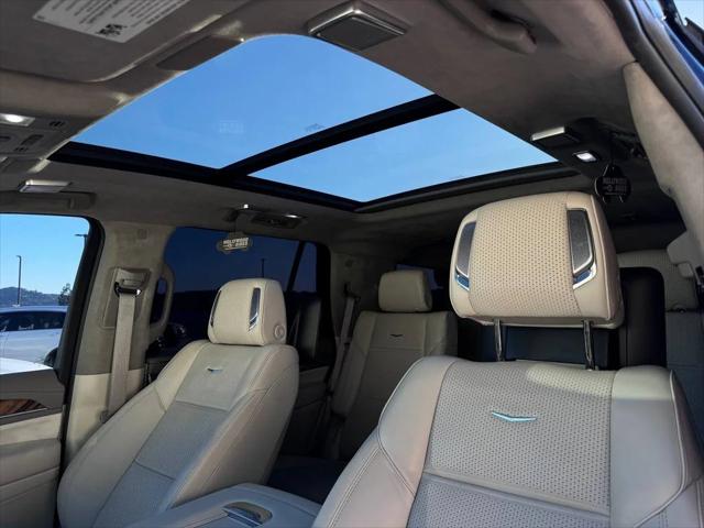 2023 Cadillac Escalade 2WD Sport Platinum