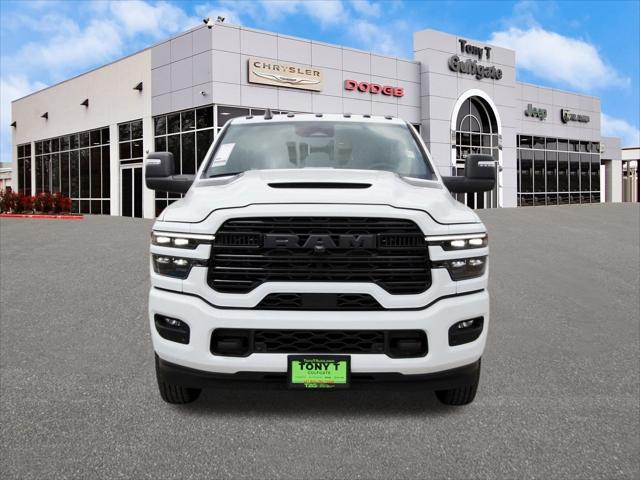 2025 RAM Ram 3500 RAM 3500 LARAMIE MEGA CAB 4X4 64 BOX