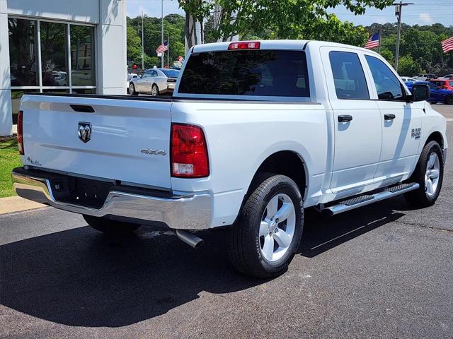 2022 RAM 1500 Classic Tradesman Crew Cab 4x4 57 Box