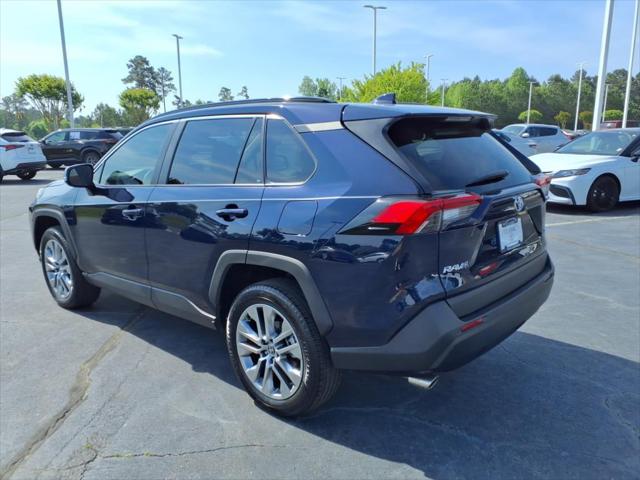 2022 Toyota RAV4 XLE Premium