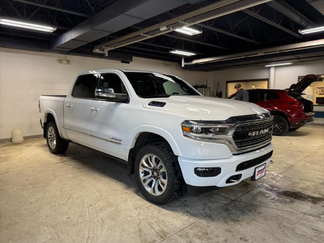 2022 RAM 1500 Limited Crew Cab 4x4 57 Box 2022 RAM 1500 Limited Crew Cab 4x4 57 Box