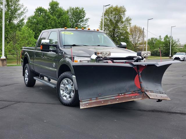 Used 2016 Ford F-350 Super Duty Lariat with VIN 1FT8W3BTXGEB22999 for sale in Waterford, MI