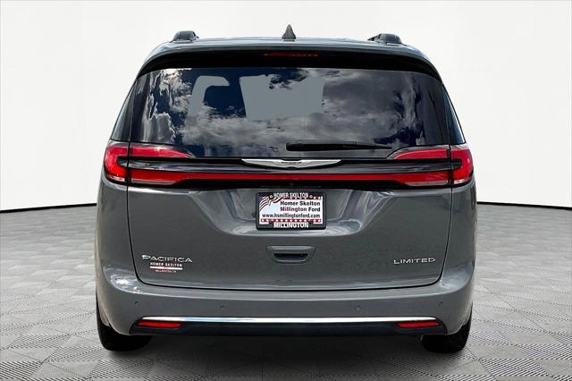 Used 2022 Chrysler Pacifica For Sale in Olive Branch, MS