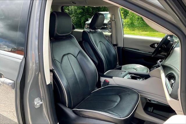 Used 2022 Chrysler Pacifica For Sale in Olive Branch, MS