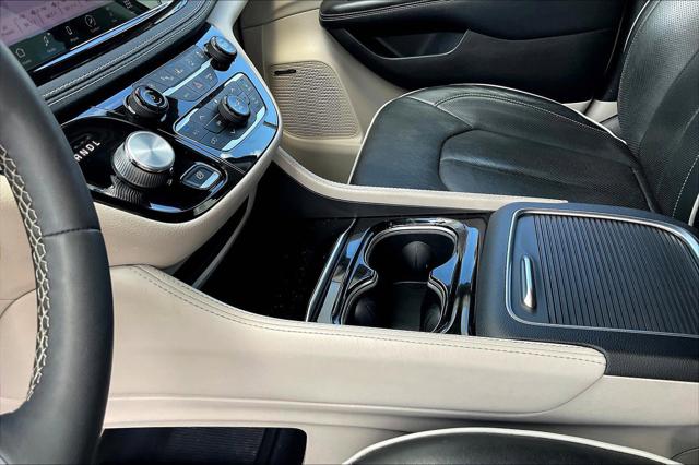 Used 2022 Chrysler Pacifica For Sale in Olive Branch, MS