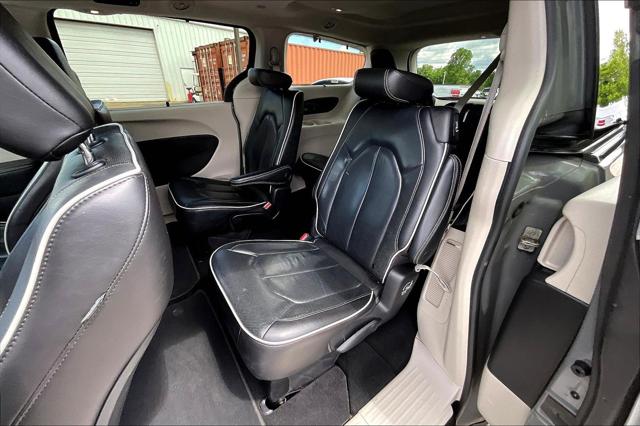 Used 2022 Chrysler Pacifica For Sale in Olive Branch, MS