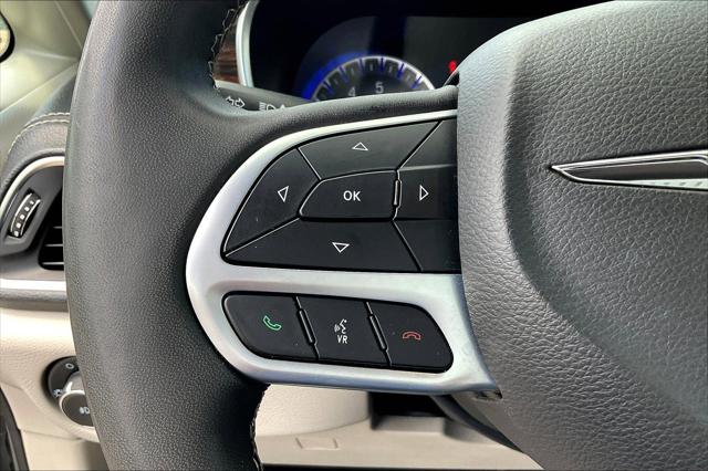 Used 2022 Chrysler Pacifica For Sale in Olive Branch, MS