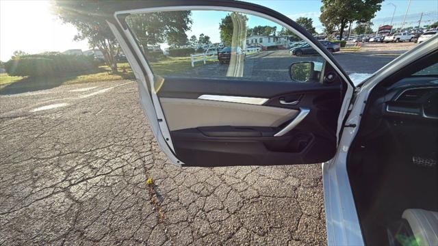 2019 Honda Civic Touring