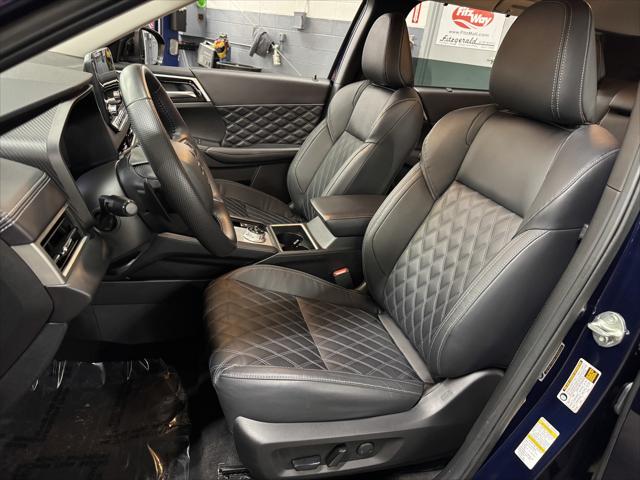 2023 Mitsubishi Outlander PHEV SEL S-AWC