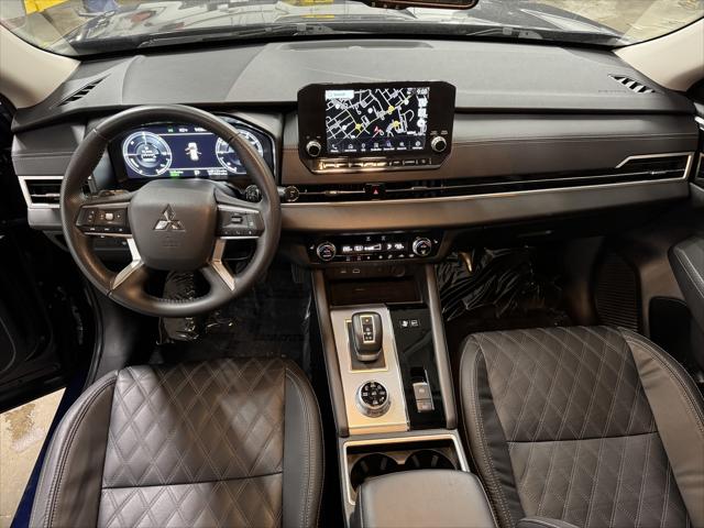 2023 Mitsubishi Outlander PHEV SEL S-AWC