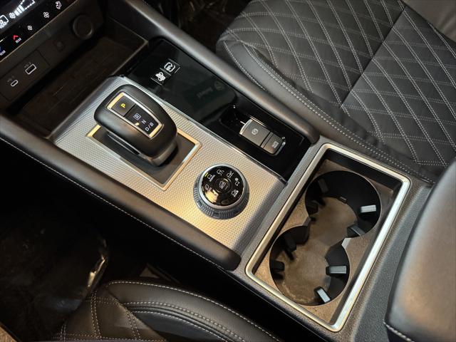2023 Mitsubishi Outlander PHEV SEL S-AWC