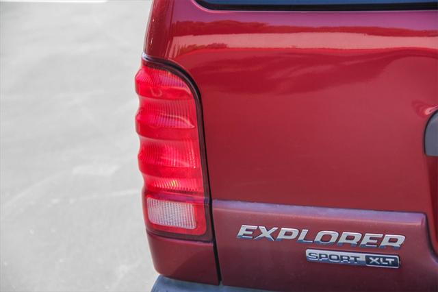 2003 Ford Explorer Sport XLT
