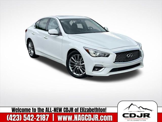 2022 INFINITI Q50 LUXE AWD