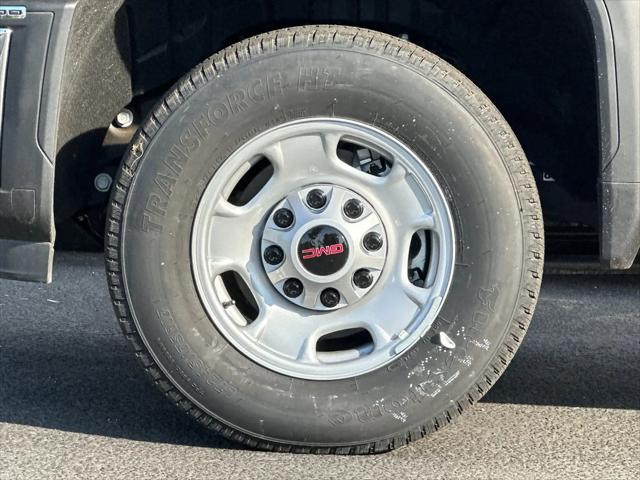 2025 GMC Sierra 2500HD 2WD Regular Cab Long Bed Pro