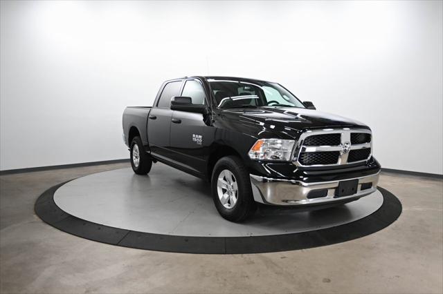 2023 RAM 1500 Classic SLT Crew Cab 4x4 57 Box