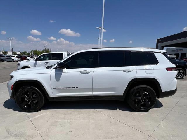 2023 Jeep Grand Cherokee L Altitude 4x2