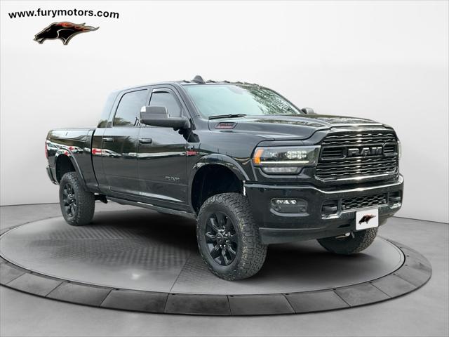 2021 RAM 3500 Limited Mega Cab 4x4 64 Box