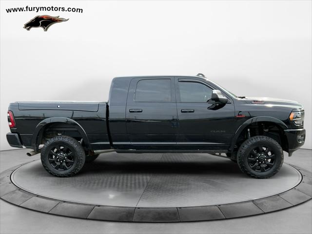 2021 RAM 3500 Limited Mega Cab 4x4 64 Box