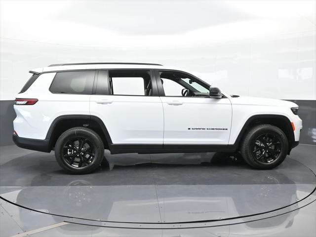 2024 Jeep Grand Cherokee L Altitude 4x2