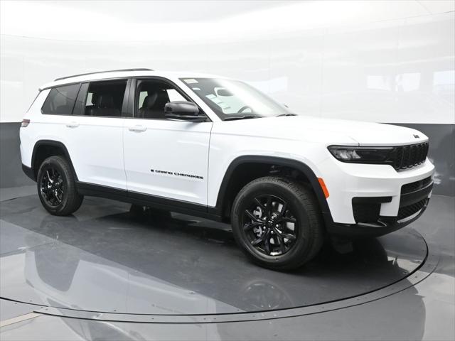 2024 Jeep Grand Cherokee L Altitude 4x2