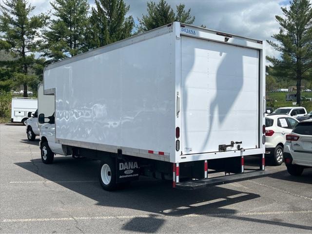2023 Ford E-450 Cutaway Base DRW